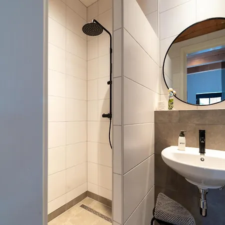 In With Wellness, Cleaning Included * كالانتسوج