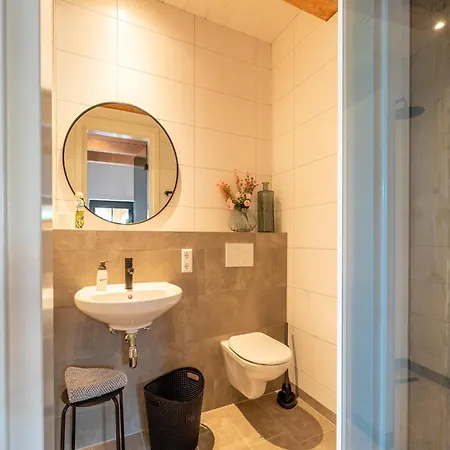 In With Wellness, Cleaning Included بيت للعطل كالانتسوج